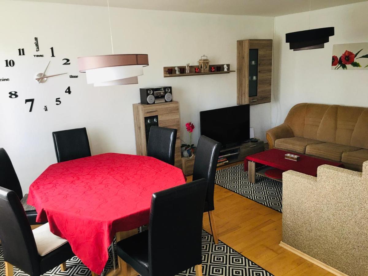 Apartman Monya Turčianske Teplice Eksteriør billede